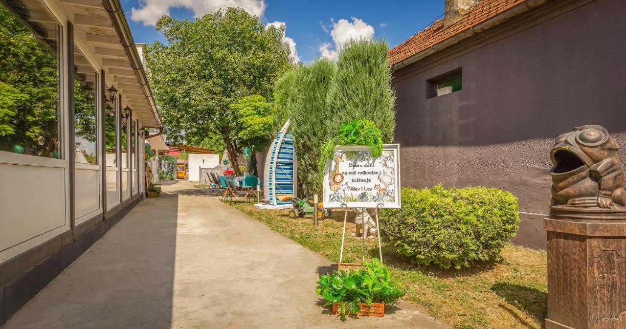 Plaza La - Night And Spa Sremska Mitrovica Exterior photo